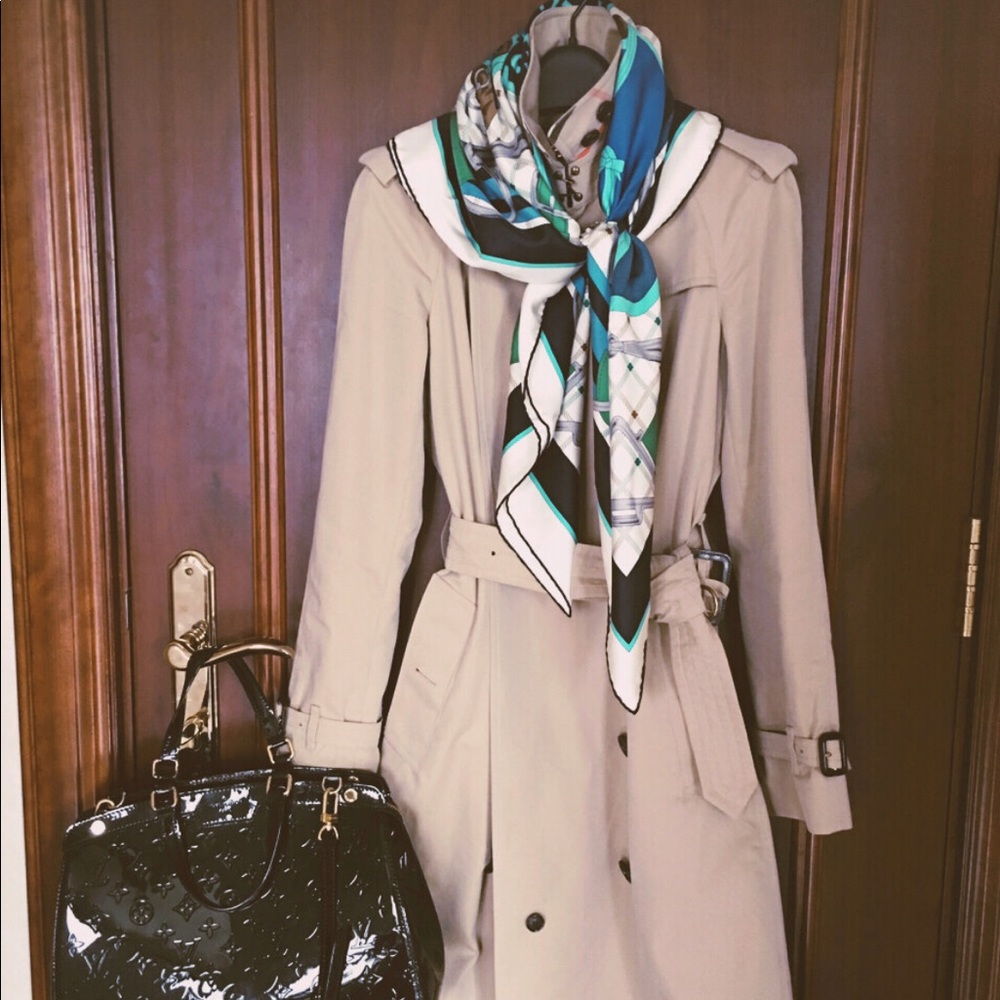 Burberry - Kingston long trench coat